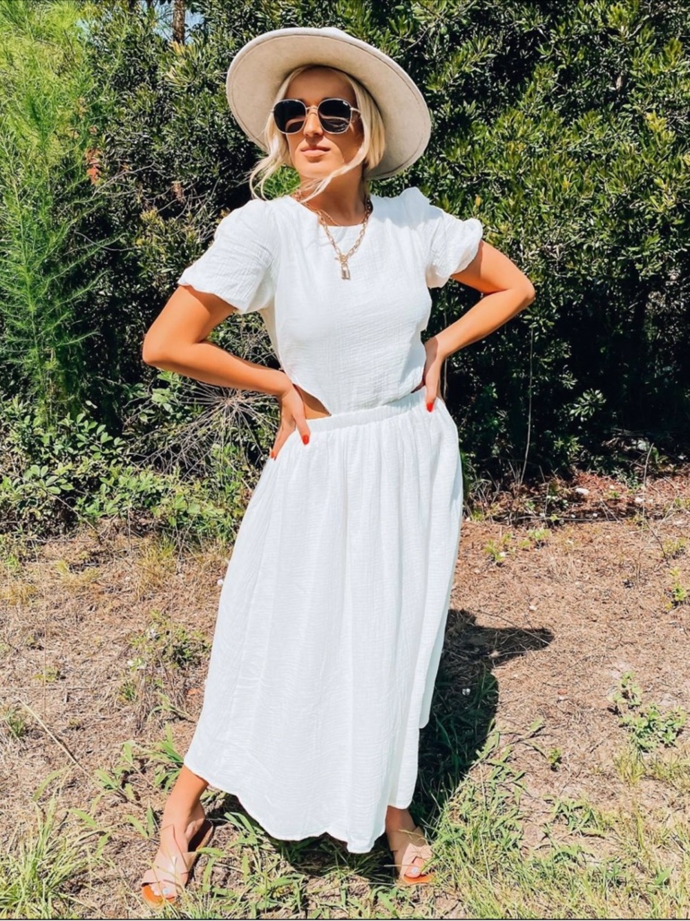 Women’s White Elastic-Waist Midi Summer Dress with Cutout Waist size S
